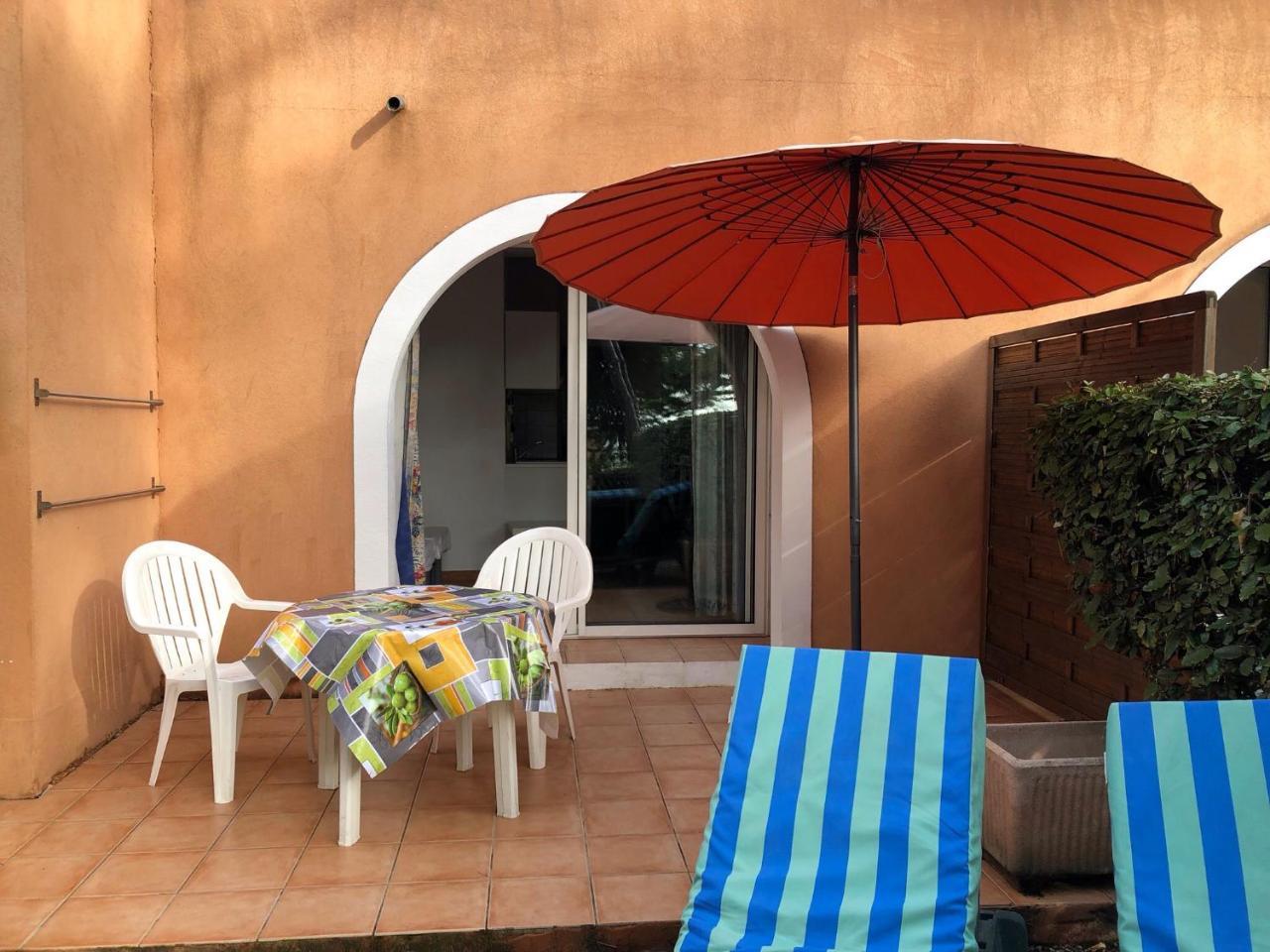 50M Plage T2 Grande Terrasse Vue Mer Climatise Piscine Chauffee, Parking Clos Gratuit Apartment Sanary-sur-Mer Exterior photo