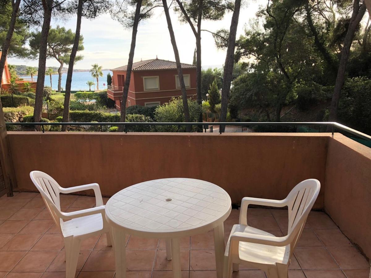 50M Plage T2 Grande Terrasse Vue Mer Climatise Piscine Chauffee, Parking Clos Gratuit Apartment Sanary-sur-Mer Exterior photo